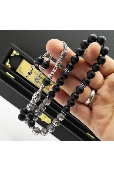 Oniks Mat oniks taşı ful gümüş isimli harfli püsküllü kişiye özel ürün