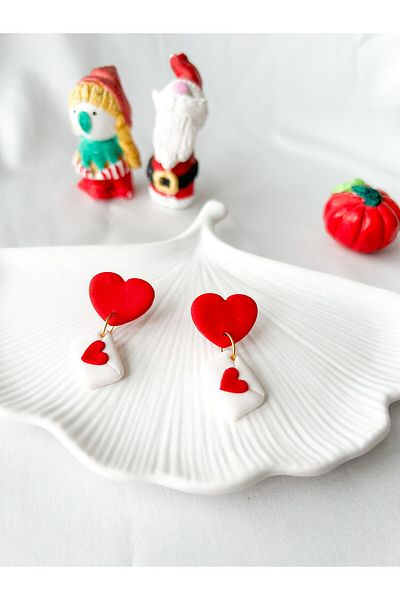 TREND Valentine's Day Concept Red Heart Mini Letter Earrings