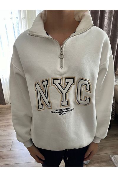 Mint EMBROIDERY detailed three-thread raised sweatshirt