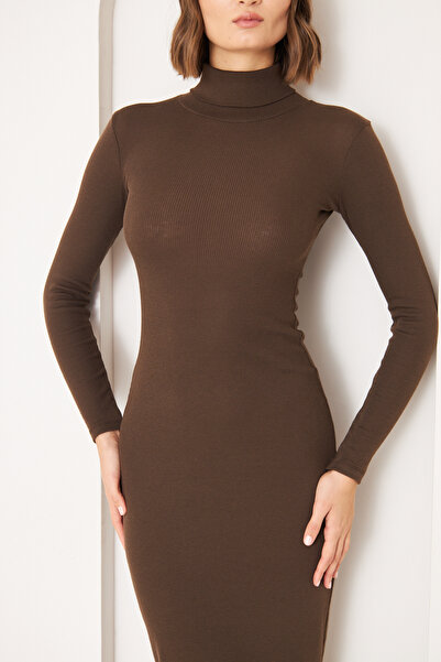 KİM Kİ O ΓΥΝΑΙΚΕΙΟ ΠΛΕΚΤΟ ΦΟΡΕΜΑ ΜΑΚΡΥ ΜΑΞΙ ΚΑΦΕ