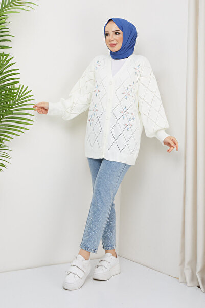 Pamuk Butik Γυναικεία Πλεκτά Ζακέτα με Αστέρια με κουμπιά Λευκή