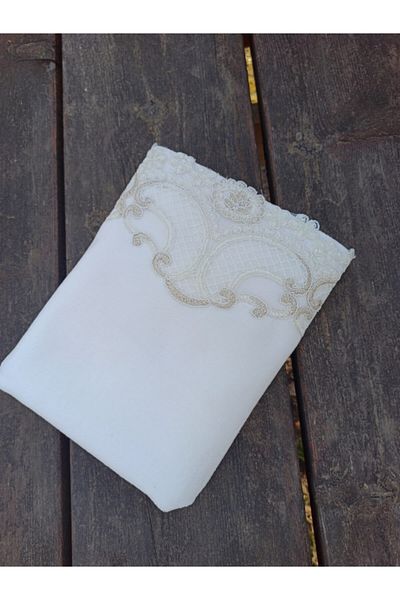 Çeyiz Bahçesi Βελούδινη πετσέτα Dilan French Laced 50&90