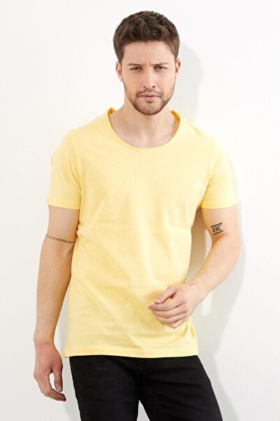 Figo Ανδρικό μπλουζάκι με κίτρινο λαιμόκοψη Basic