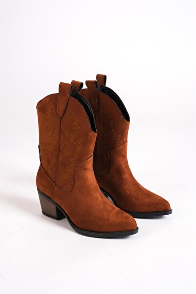 lady feet حذاء رعاة البقر من جلد الغزال بكعب سميك بلون القرفة