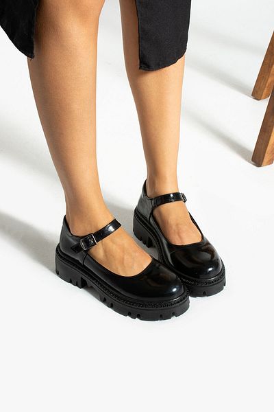 İnan Ayakkabı Women's Black Heel Shoes (4.5 CM HEEL SIZE)