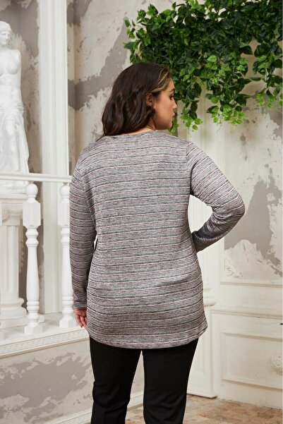 Imagine Giyim V-Neck Plus Size Knitted Blouse with Fabric Feature