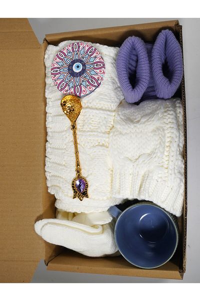 Huge Home White Winter Gift Set, Women's Scarf, Beret, Gloves Gift Set, Gift for Wife, Gift for Lover,