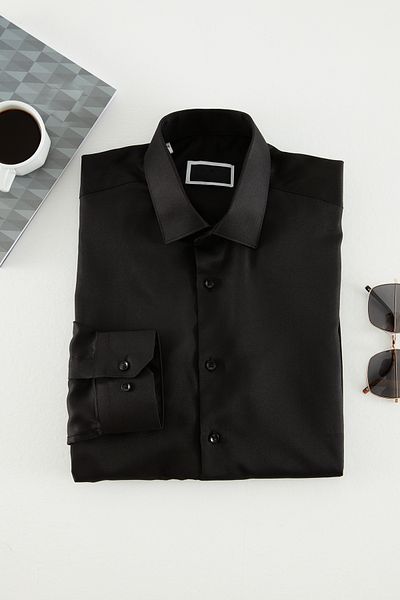 Trendyol Collection Черна тънка мъжка риза, удобна за гладене Tmnaw24Go00096