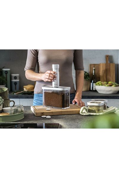 ZWILLING Fresh & Save Cube Borosilicate Plastic Starter Vacuum Food Storage Container M/ 5-Piece Clear-White