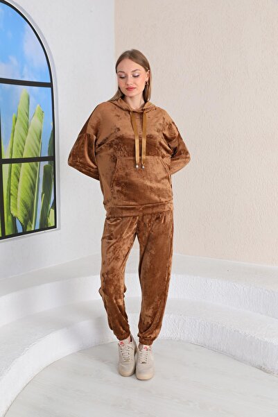 WestBound Дамски кафяв анцуг от меко кадифе