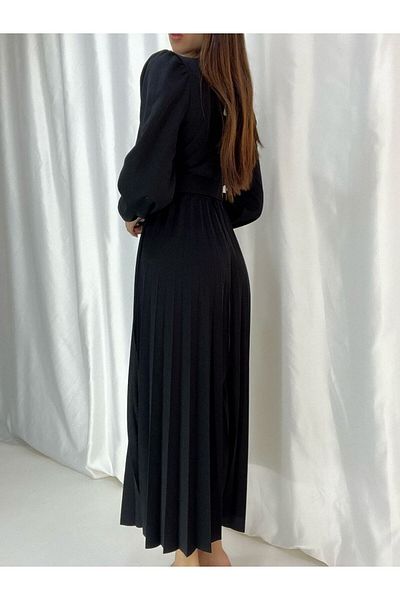 Secret Passion Lingerie Βραδινό φόρεμα μίντι μήκους και φόρεμα επιστροφής στο σπίτι με μακρυμάνικο λαιμόκοψη μαύρο χρώμα με πλισέ ζώνη 708 582242