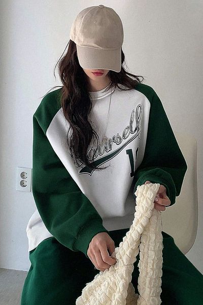 MODAGEN Unisex Raglan Sleeve Yourself Πράσινο Λευκό Φούτερ