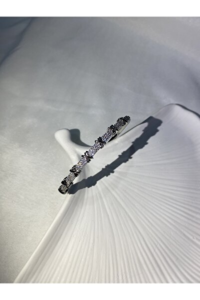 ESİLA Xoxo Handcuffs