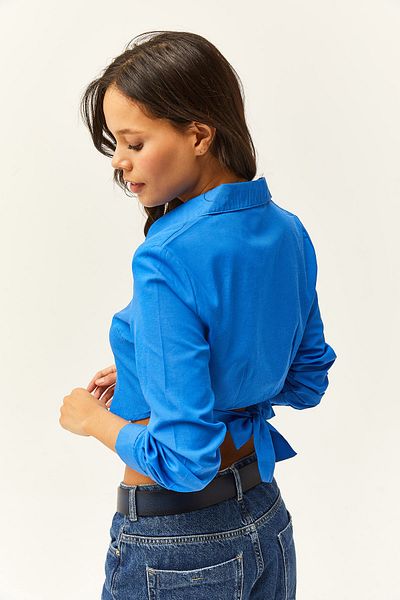 Olalook Damen Saks Blue Tie Back Crop Shirt GML-19001168