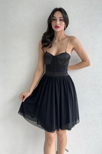 WOMAN VISION Rochie neagră de damă, căptușită la spate, cu tăietură evazată, cu bretele cu lanț, 158