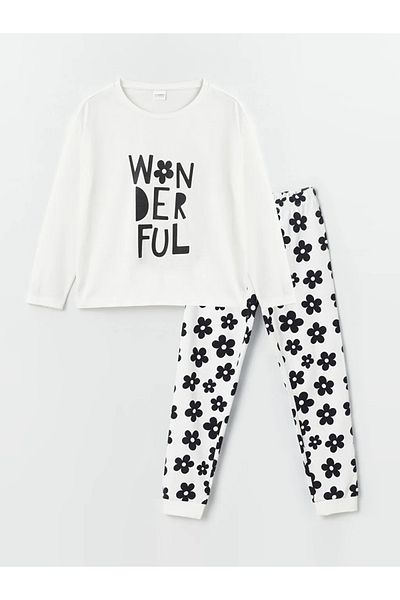 LC Waikiki LCW Kids Girl's Crew Neck Printed Long Sleeve Pajamas Set