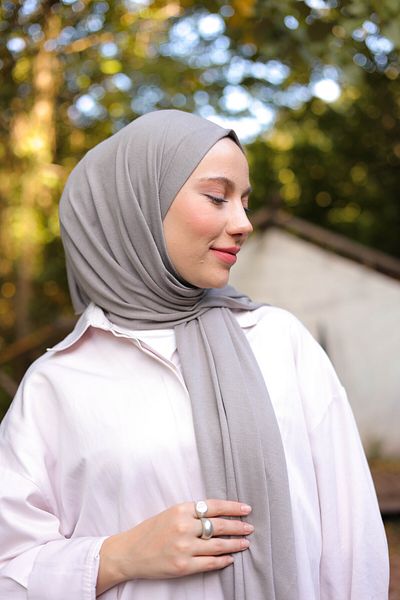 shalby Hijab Combed Shawl Light Mink