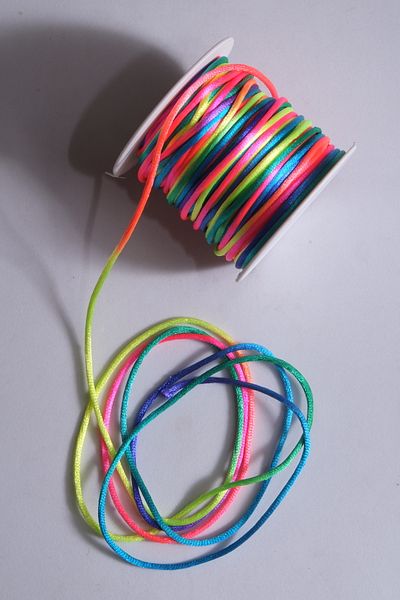 Eskişehir hobi sanat 20 μέτρα πολύχρωμο χρώμα πάχους 2 χιλιοστών πλέγμα σχοινί αρουραίος ουρά σατέν κολιέ Σχέδιο κοσμήματος σχοινί βραχιόλι