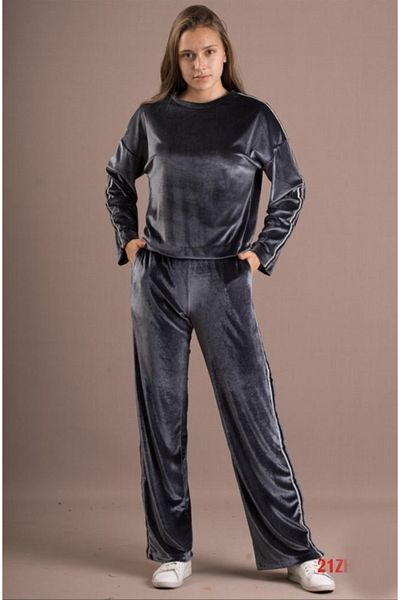 1Moda1Tarz Women's Black Round Neck Velvet Fabric Sleeves Striped Top Bottom Waist Elastic Snap Fastener Bottom-Top Set