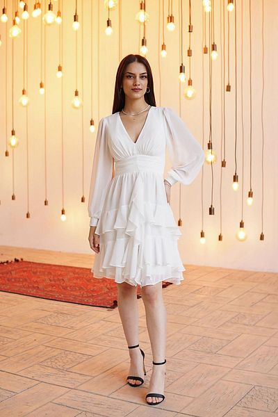 SpringStore Rochie de seara din sifon ecru cu maneca lunga