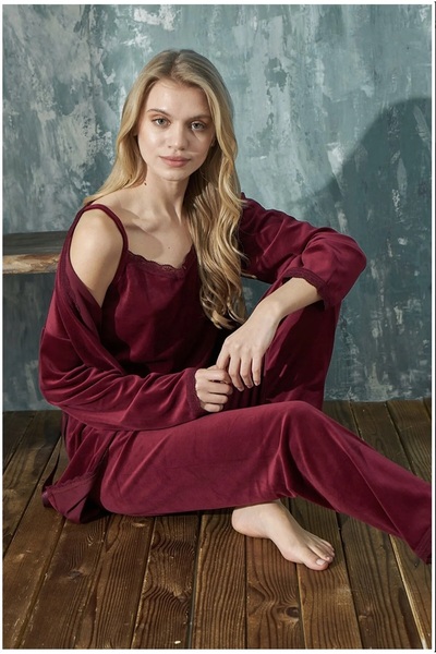 Mihra Kadın Pijama Takımı Soft Fransız Kadife Dantelli Sabahlıklı 3 lü Takım