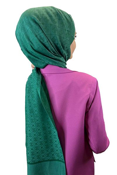 Pierre Cardin Logo Patterned Cotton Comfortable, Stylish Monogram Shawl 1030300 Benetton