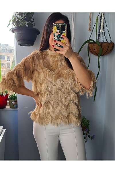 Ece Kahraman Saçaklı Bluz Bej