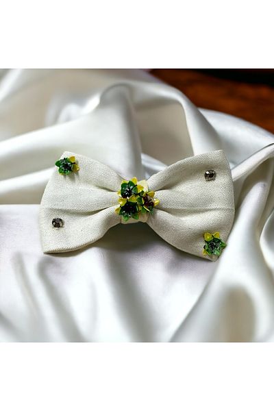 alsaccessories Cataramă cu clips, realizată cu flori de culoare verde și galbenă, pe țesătură de culoare crem