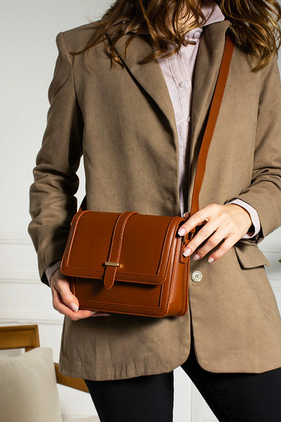 Lifonbag حقيبة كروس نسائية من الجلد الناعم باللون البني الداكن Mk1020023sv10-026