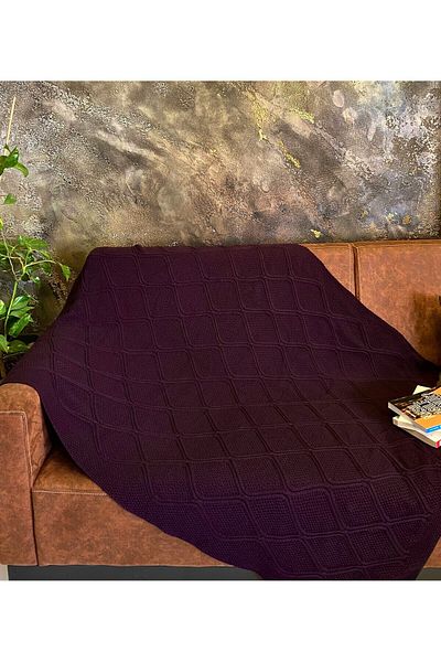 RTD&VLD Plum Geometric Pattern Knitwear TV Blanket Sofa Shawl