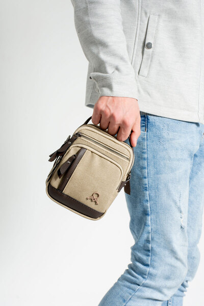 By Hakan MEGA 414 MEN'S HANDBAGS SHOULDER BAGS STRAPPER BAG CAMEL