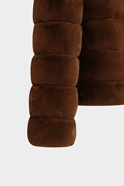 Açelya Okcu Premium Hooded Women's Rex Faux Jacket