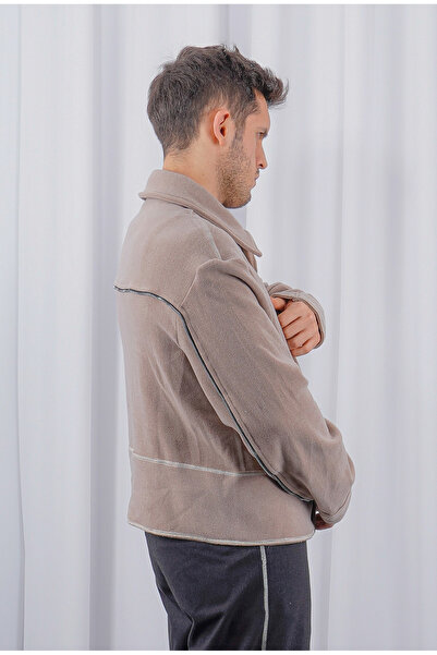 LoFiBuy Unisex Oversize Arka Fermuar Detaylı Kısa Kaşe Ceket