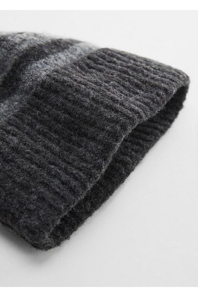 MANGO Kids Gestreifte Strickmütze