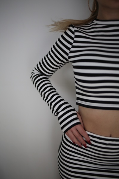 Maison La Femme Базовий смугастий максі-спідниця та укорочений светр