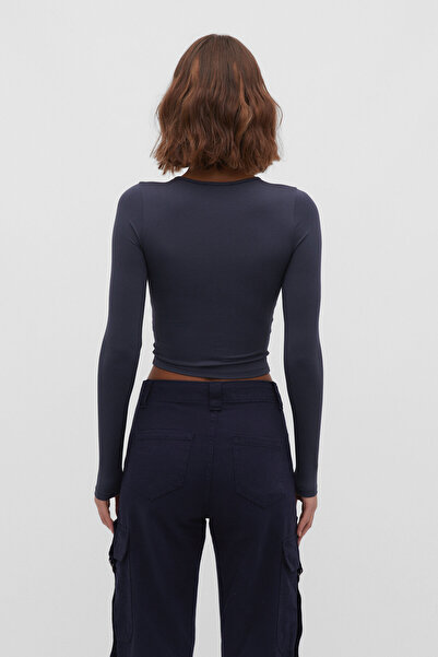 Stradivarius Long-Sleeved Polyamide T-Shirt