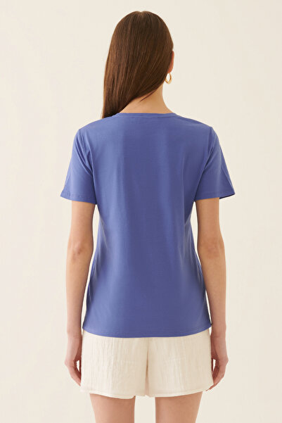 Perspective Coras Regular Fit V-neck Standard Size Saks Color Women's T-Shirt