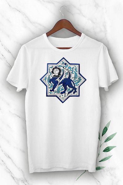 Pisa Art Μπλουζάκι Unisex Λευκό Σελτζούκο Λιοντάρι της Ανατολίας με στάμπα με ανθρώπινη φιγούρα