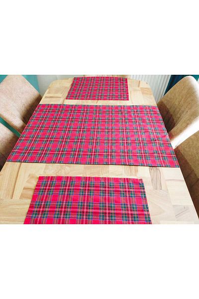 Angels' Collection Plaid Napkin Set of 4