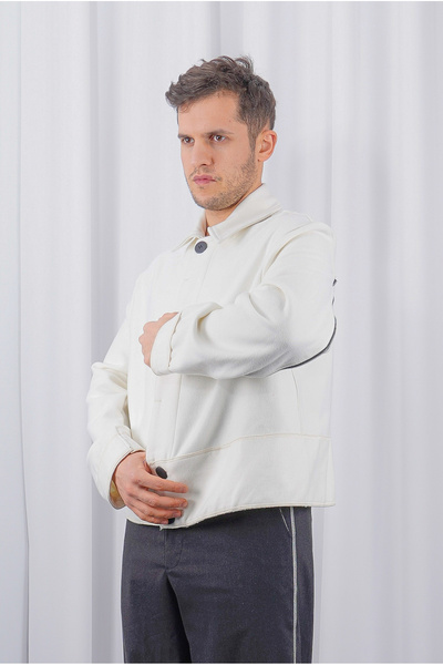 LoFiBuy Unisex Oversize Arka Fermuar Detaylı Kısa Kaşe Ceket - Pocket