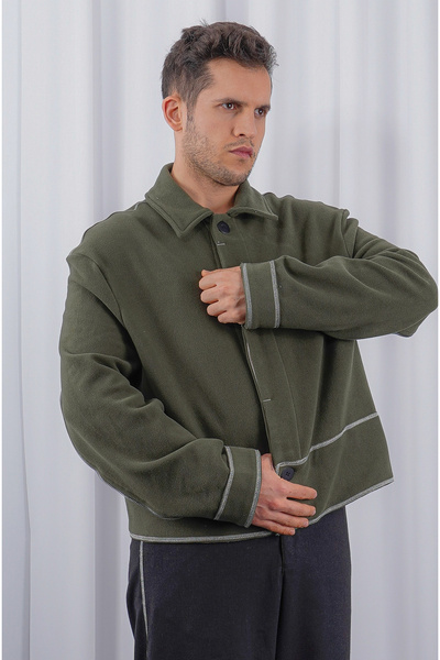 LoFiBuy Unisex Oversize Arka Fermuar Detaylı Kısa Kaşe Ceket – Pocket