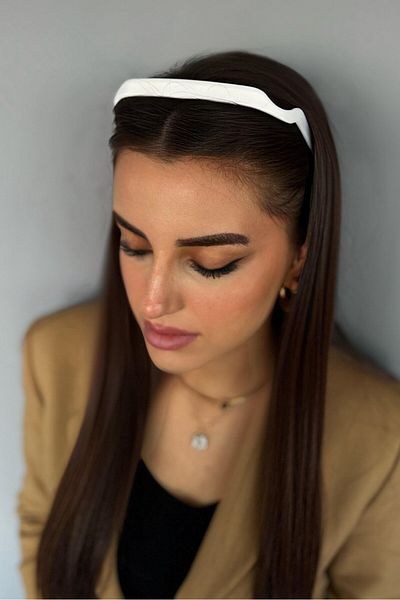 TAKIŞTIR تاج بتأثير النظارات باللون الأبيض