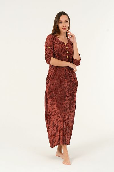 İntensive long maxi length velvet dress with buttoned pockets