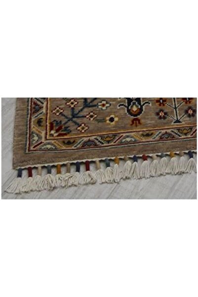 Çam Halı Sultani 805 Vizon Yün Ve Bambu Ile Özel Tezgahlarda Üretilen Otantik Desenli El Emeği Moder