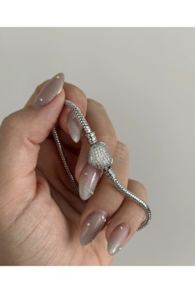 SU PERİSİ TAKI BİJUTERİ سوار Pndra بتفاصيل قلب من حجر الزركون الفضي