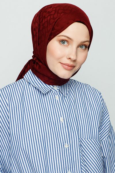 VALORSCARF CRANBERRY BLOOM PATTERN SHAWL