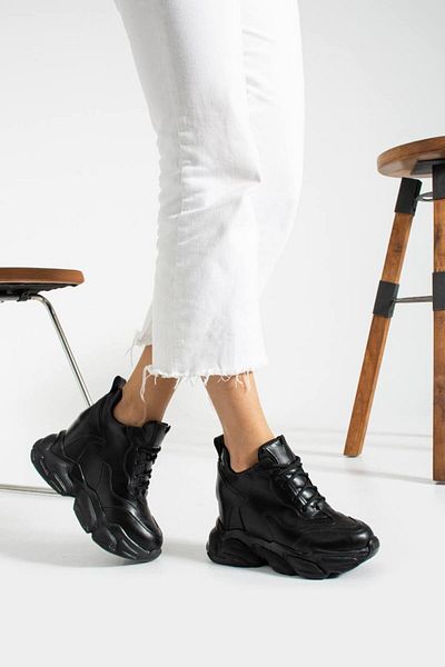 Leyna Pantofi sport cu toc cu pană Stiva Black High Hidden pentru femei