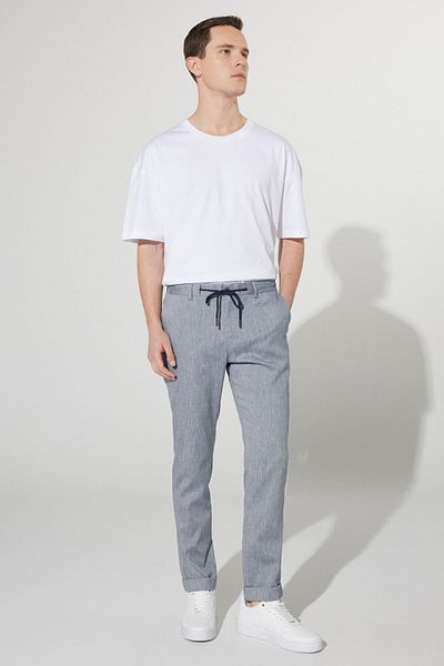 ALTINYILDIZ CLASSICS Pánské kalhoty Jogger Slim Fit Slim Fit Linen Blend v námořnické modré barvě se zavazováním v pase