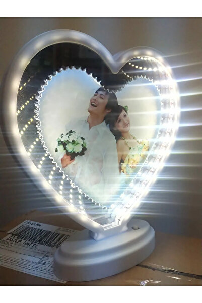 Jetcom Kişiye Özel Kalp Sihirli Ayna Fotoğraf Çerçevesi Renkli Fotoğraflı Kalp Şekilli Makyaj Aynası