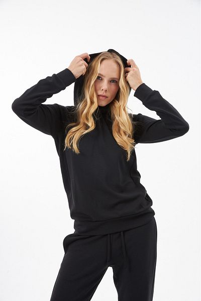 Elegant Design Soft Textured Micro Modal Sweatshirt Top
